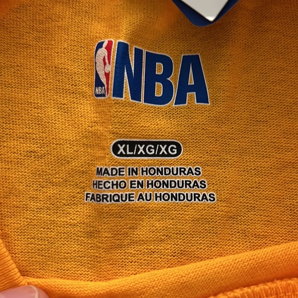 NBA Classic Golden State Warrriors T Shirt - Picture 3 of 6